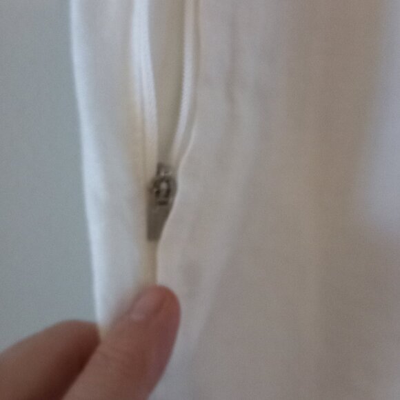 ATHLETA white linen elastic waist pants - Picture 6 of 9